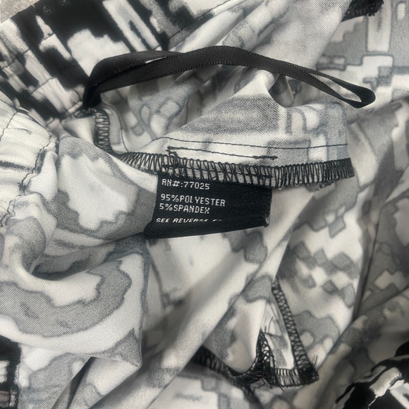 Serena Williams Joggers 1X Black White Pull On Elastic Waist Pants - Picture 5 of 6